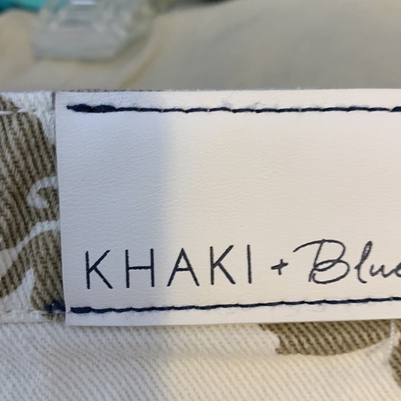 Khaki & Blue women’s shorts size 9 - Picture 3 of 4